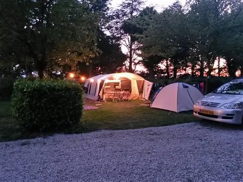 camping-la-porte-dautan-saissac-e8mwd