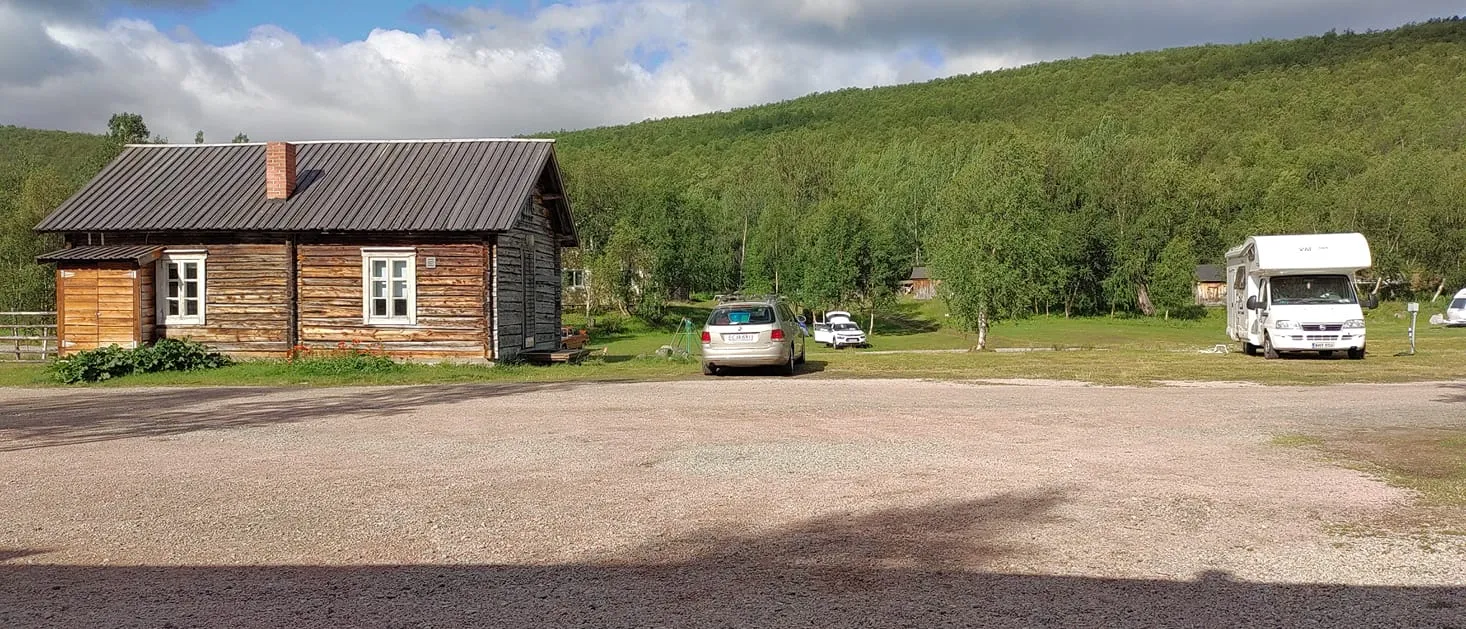 camping-lapinkyla-utsjoki-rb365
