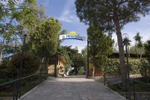 camping-il-frantoio-village-san-bartolomeo-al-mare-xfued