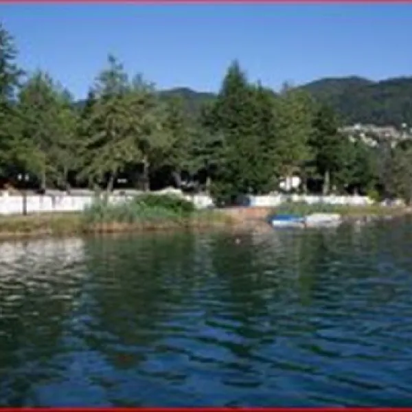 campeggio-international-camping-lavena-ponte-tresa-ngoyb