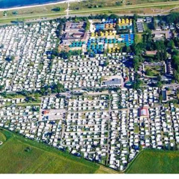 campingplatz-hanseatic-grmitz-lensterstrand-xyr5b