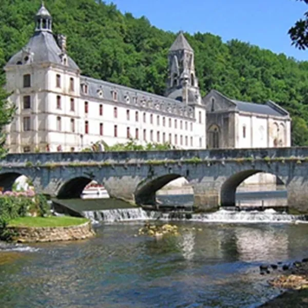 camping-municipal-la-cabane-verte-moux-en-morvan-yweq2