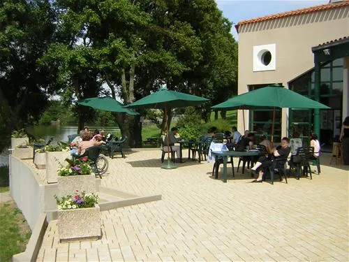 camping-coulvee-chemille-e01y6