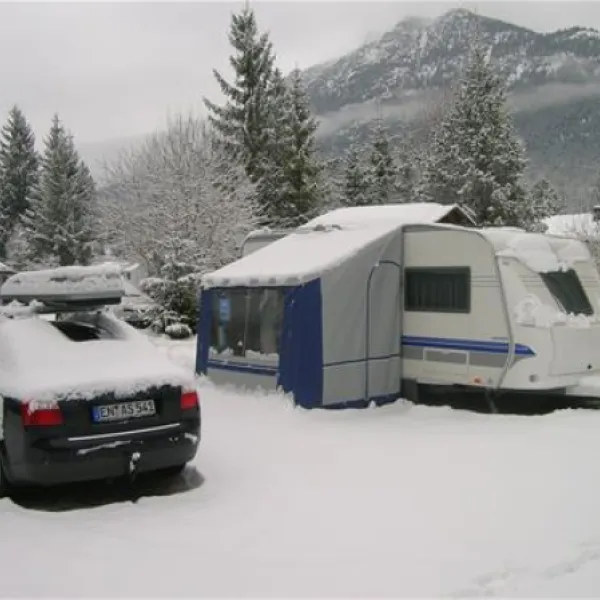 naturcampingpark-isarhorn-mittenwald-yg9wi