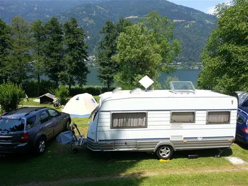 seecamping-mentl-landskron-heiligen-gestade-ybwvr