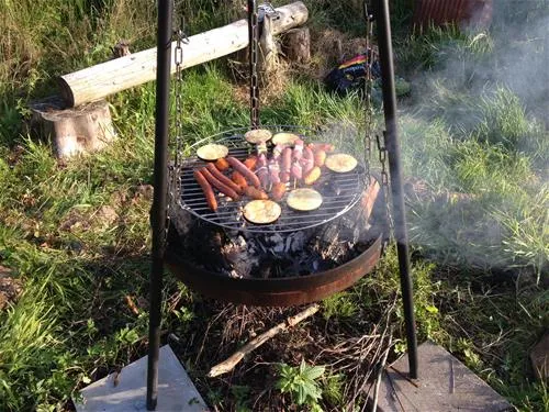 camping-aire-naturelle-du-champ-de-roches-barbey-seroux-hgpkj