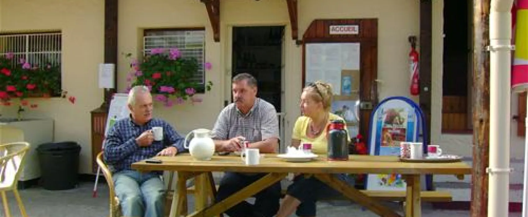 Camping aire naturelle du Champ de Roches  