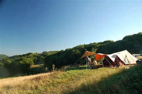 camping-la-fort-du-morvan-larochemillay-dyuq5