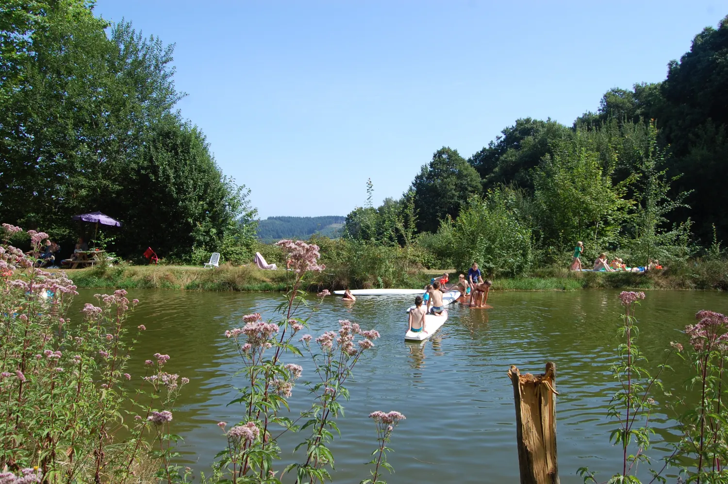 camping-la-fort-du-morvan-larochemillay-mcud8