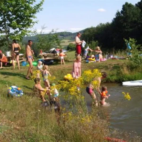 camping-la-fort-du-morvan-larochemillay-nu6hb