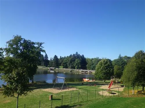 camping-du-lac-de-mondon-cromac-3xt3q