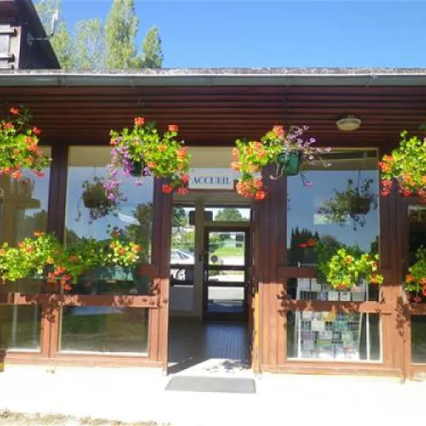 camping-du-lac-de-mondon-cromac-ef2sq