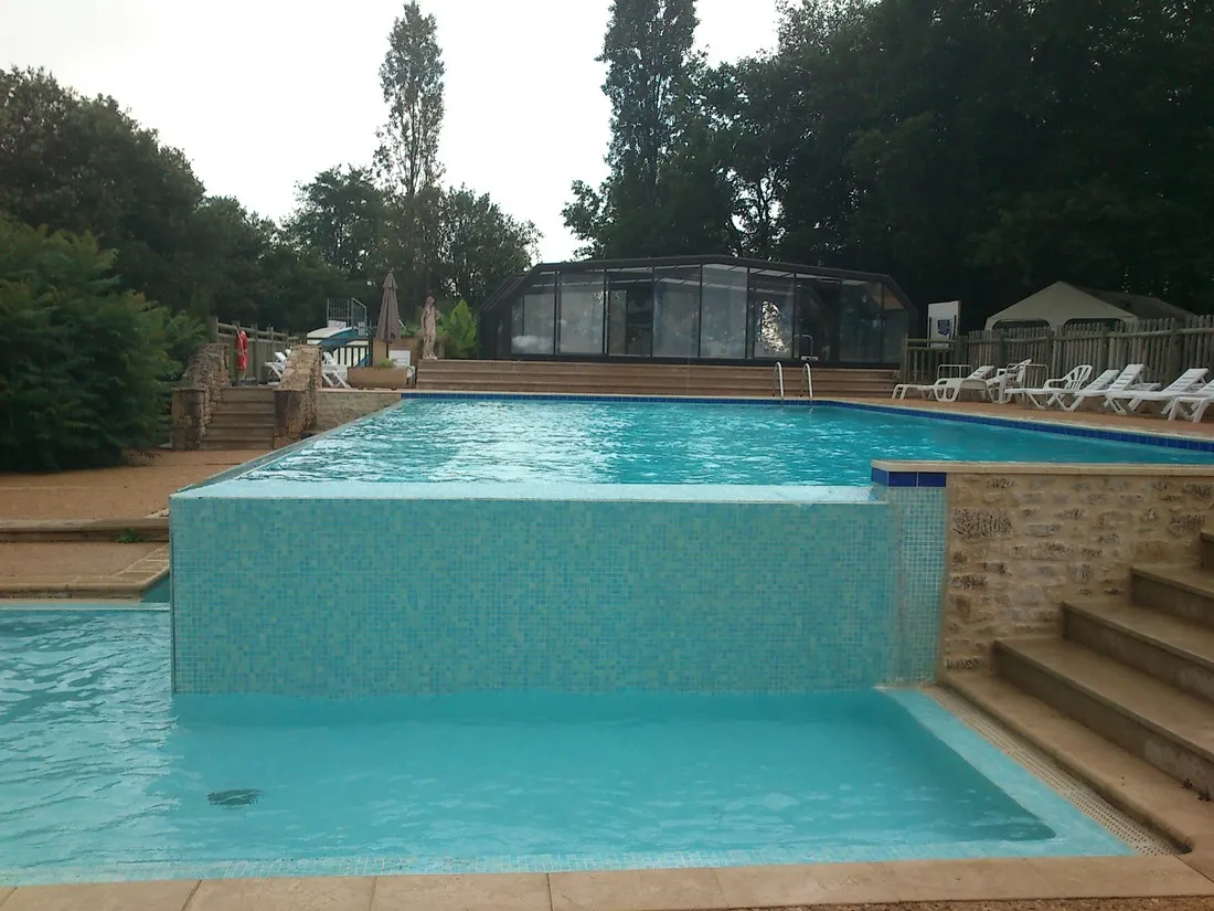 camping-le-montant-sarlat-w4qyp