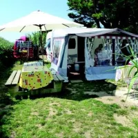 camp-du-soleil-ars-en-r-vyykr