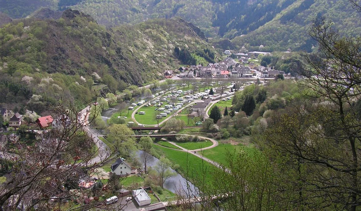 camping-schulz-altenahr-altenahraltenburg-vy3rs