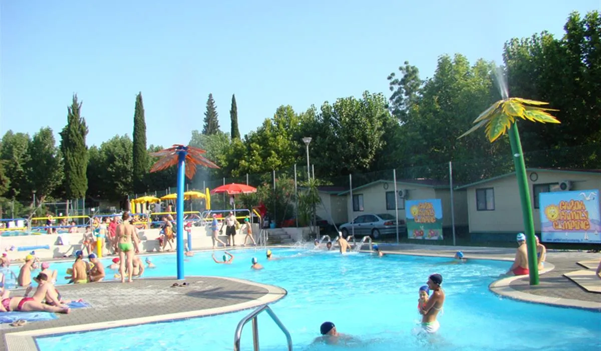 campeggio-del-garda-peschiera-del-garda-xeuxj