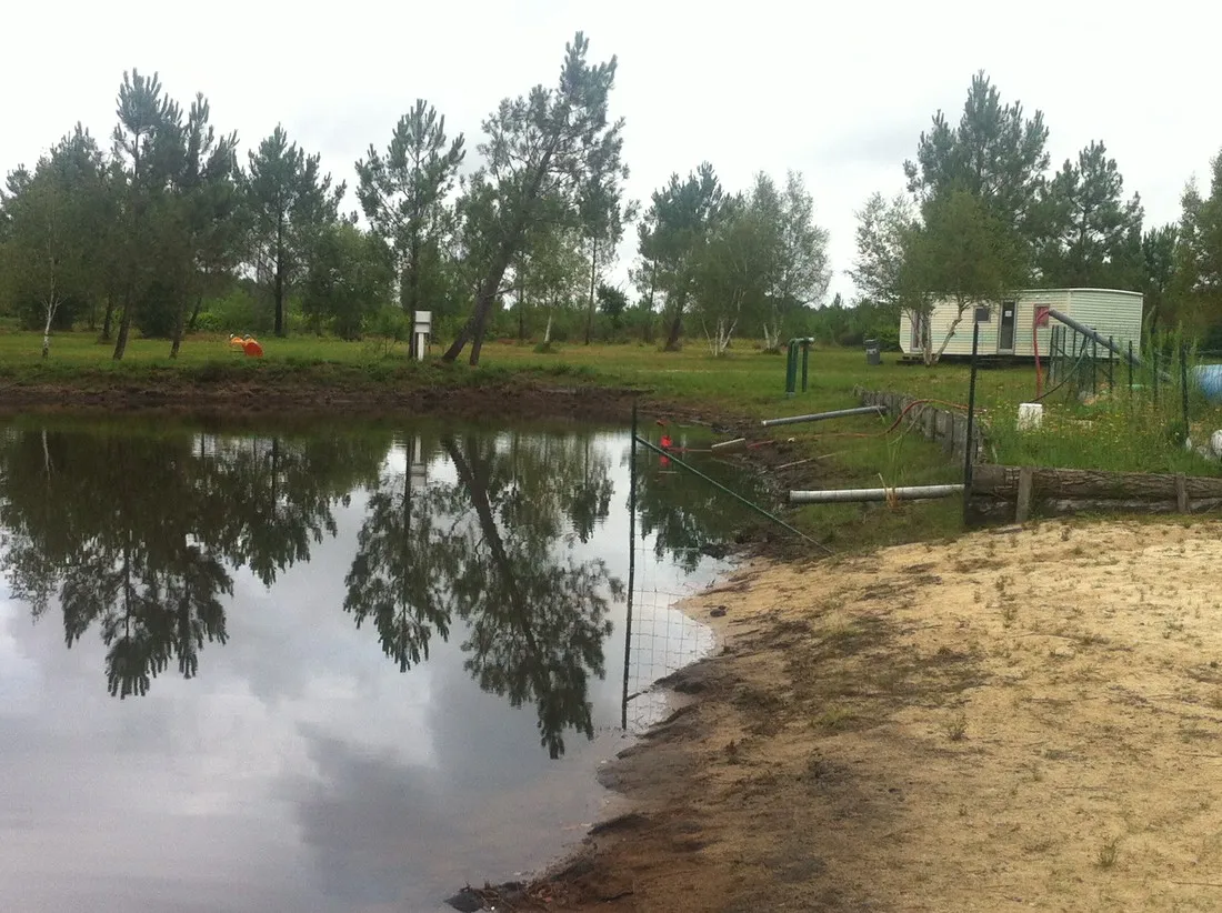 camping-la-rochade-naujac-sur-mer-1q2gn
