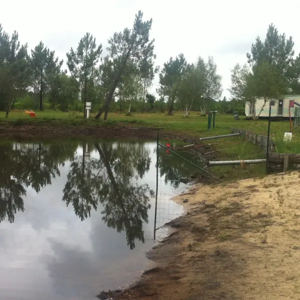 camping-la-rochade-naujac-sur-mer-1q2gn
