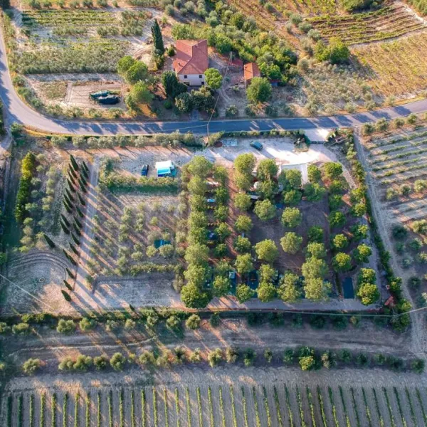 agricaming-poggio-ai-pini-certaldo-ejri9