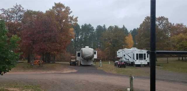 happy-ours-rv-park-gordon-8dqoq