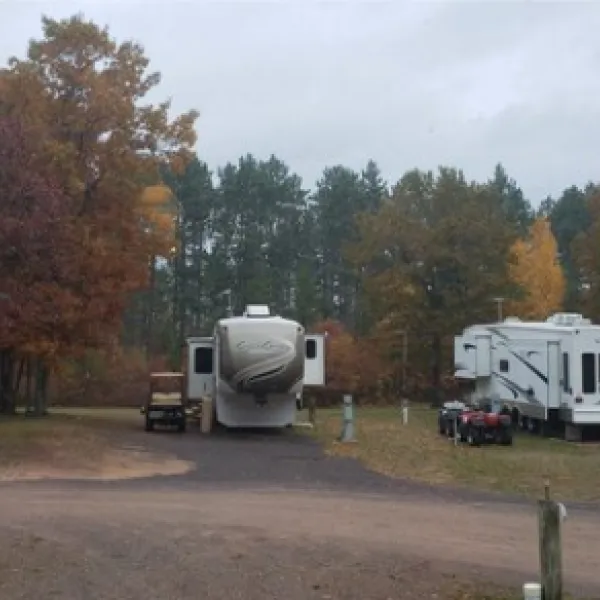happy-ours-rv-park-gordon-8dqoq