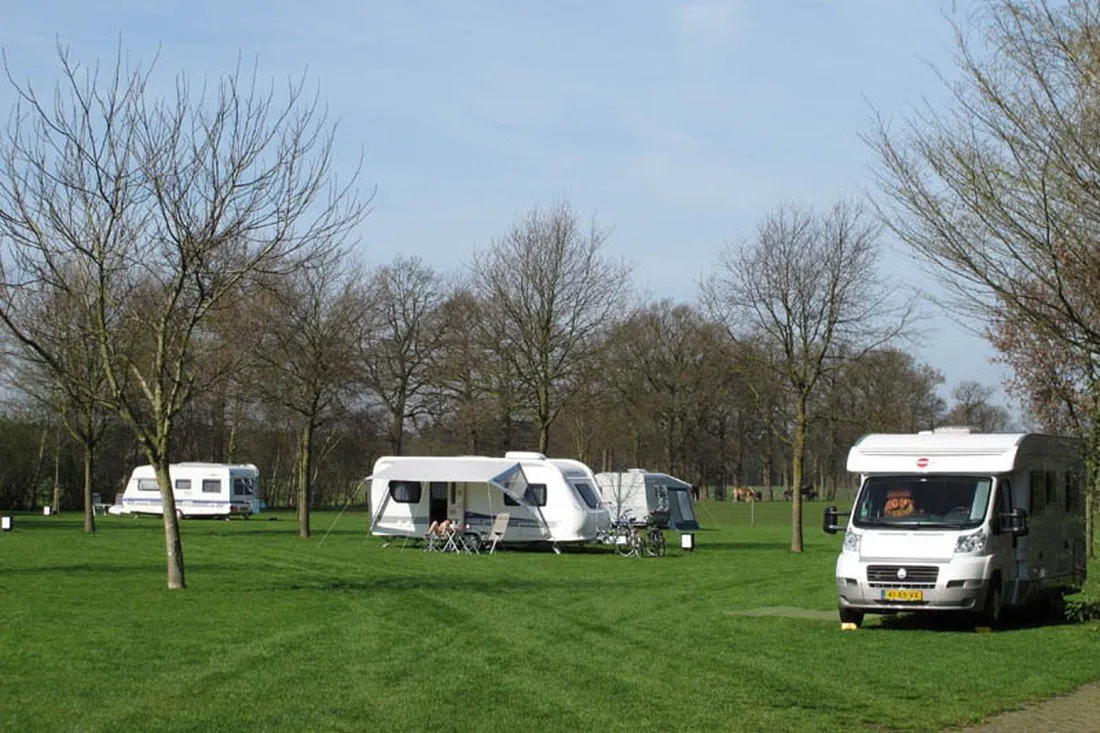 natuurkampeerterrein-t-beekdal-chaam-sj0od