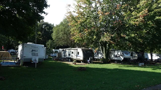 tall-timbers-campground-resort-port-clinton-yurcr