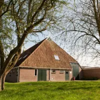 kampeerboerderij-de-trije-peppels-heeg-nsygz