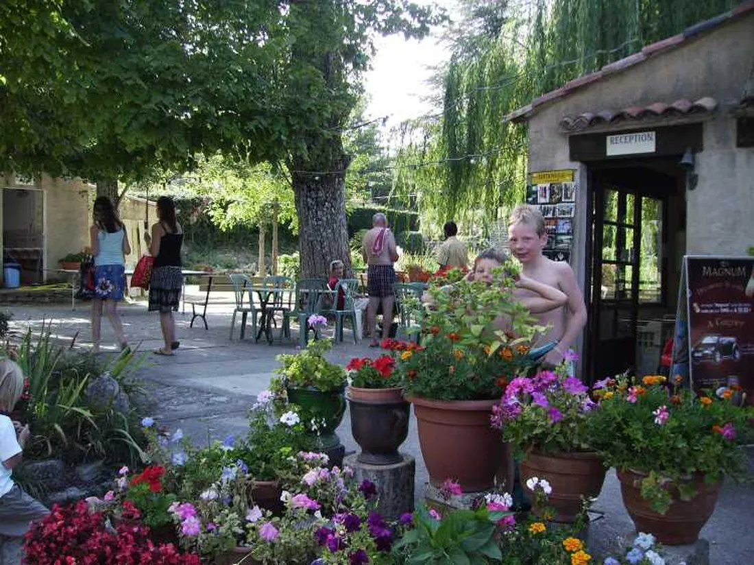 les-bardons-le-castellet-htoxa