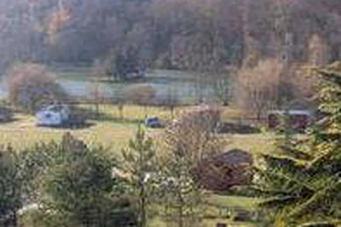 camping-au-bord-de-leau-queyssac-6zrol