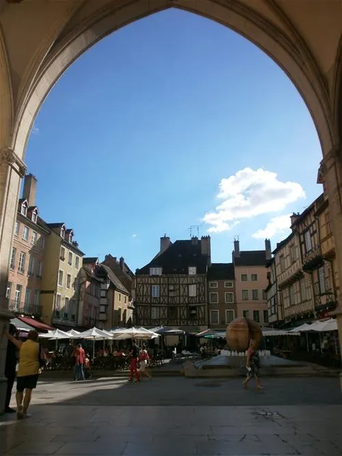 camping-du-pont-de-bourgogne-st-marcel-jhqhh