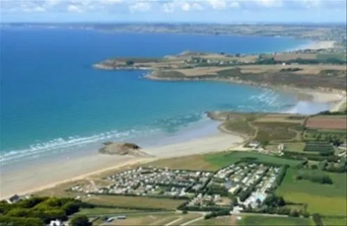 camping-la-plage-de-treguer-plonvez-porzay-u2vyt