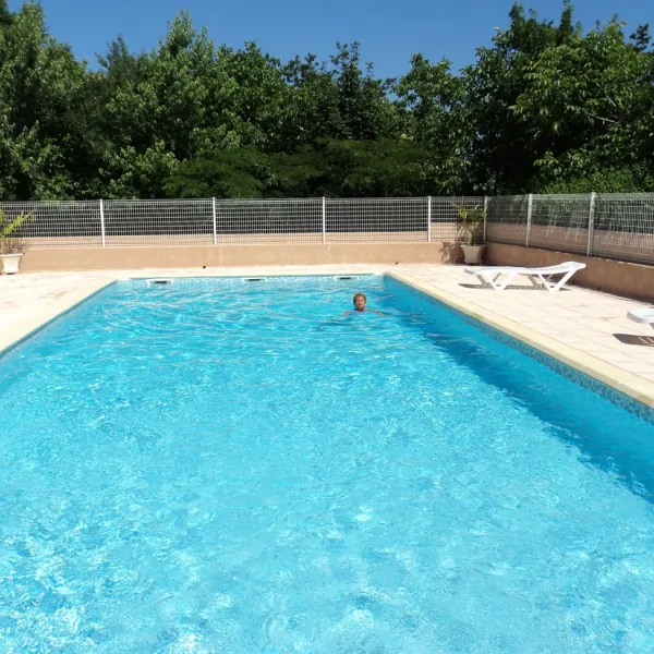 camping-les-oliviers-ardche-gkz7z