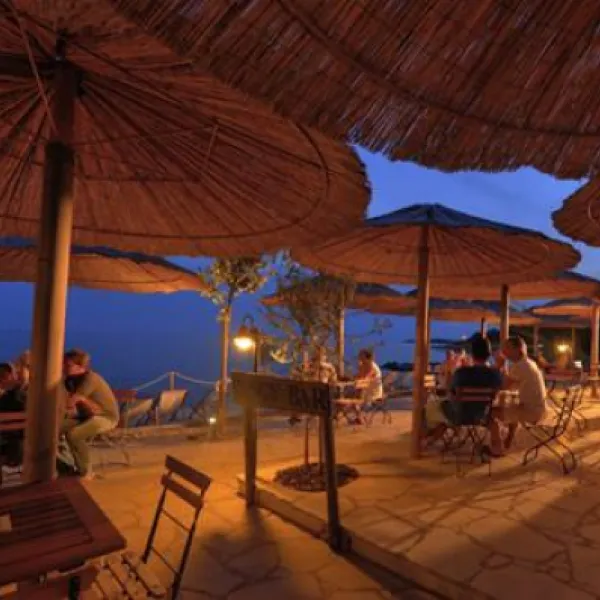 camping-bijela-uvala-porec-4eyrz