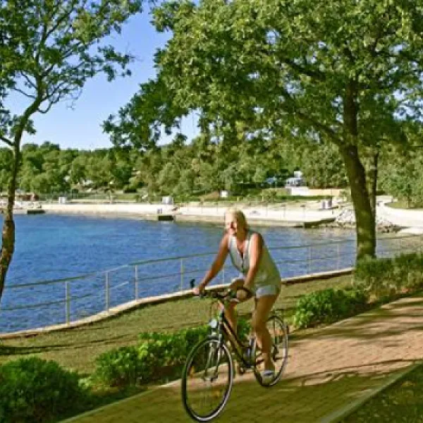 camping-bijela-uvala-porec-5ffap
