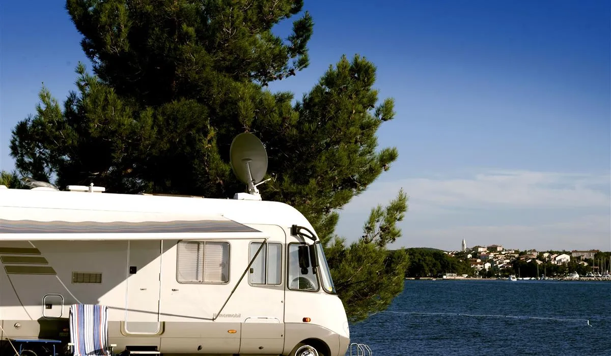 camping-bijela-uvala-porec-mqvju