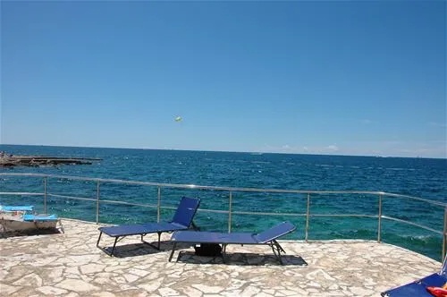 camping-bijela-uvala-porec-sdvxr