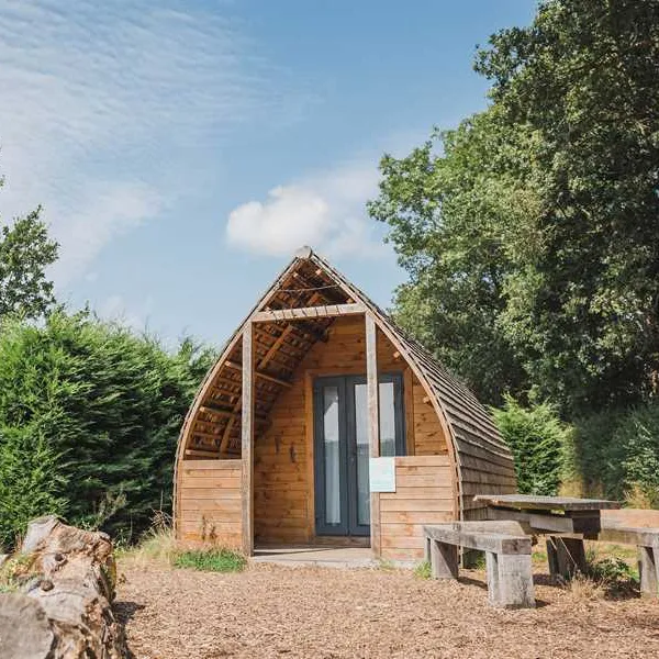 long-acres-caravan-camping-park-lingfield-oiyzr