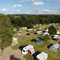 long-acres-caravan-camping-park-lingfield-vy0s7