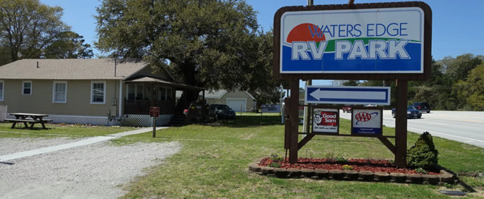 Waters Edge RV Park