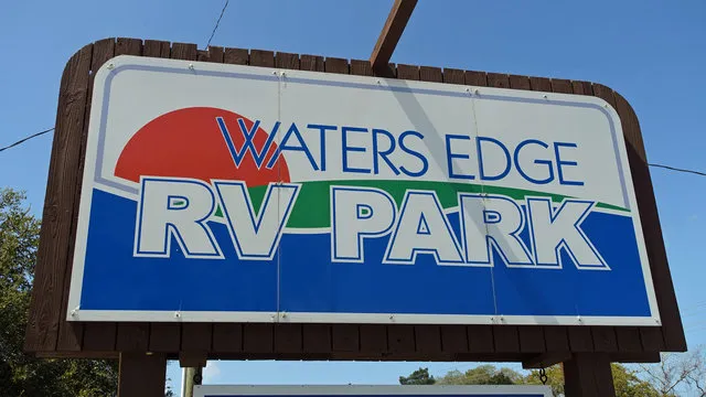 waters-edge-rv-park-newport-hqyam