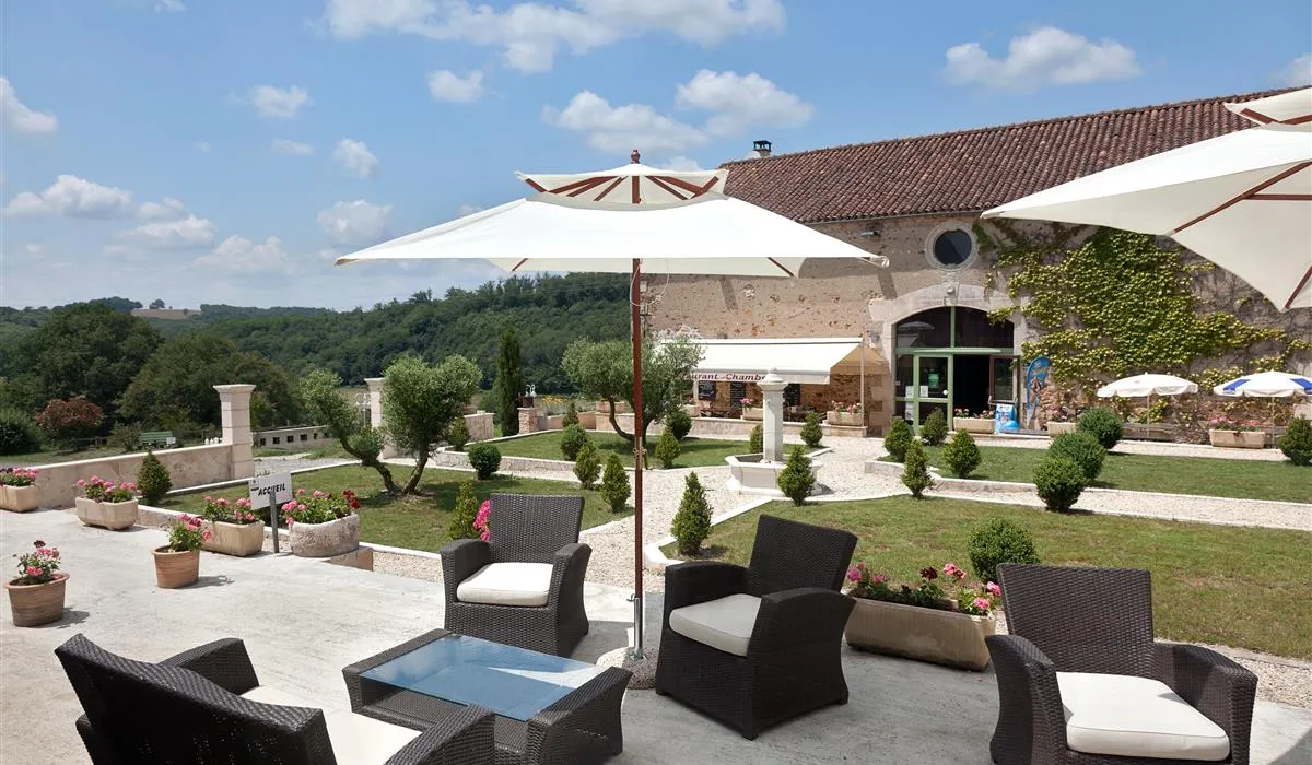 castel-les-gorges-du-chambon-eymouthiers-88tgf