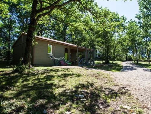 flower-camping-domaine-de-la-faurie-seniergues-u23tu