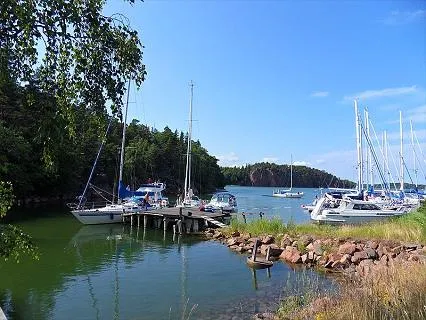 puttes-camping-bomarsund-zdgne