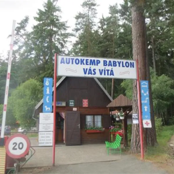 camping-babylon-babylon-qfvsd