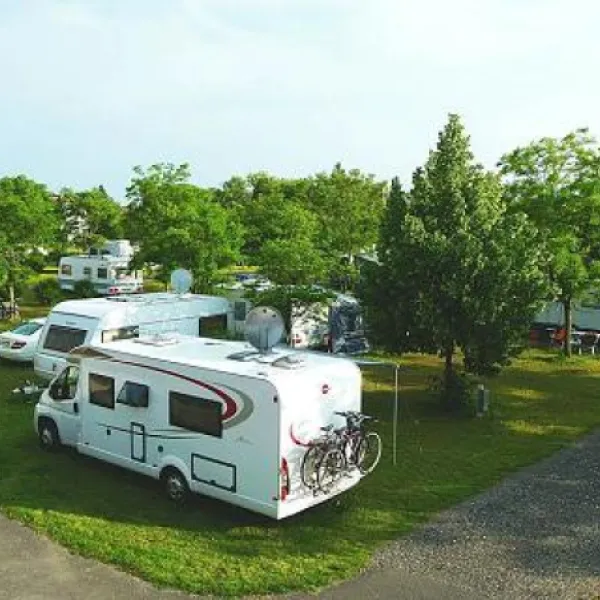 wellness-park-camping-gyenesdis-bewwg