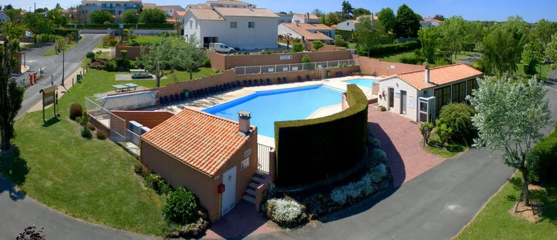 camping-val-vert-vaux-sur-mer-qpjl0