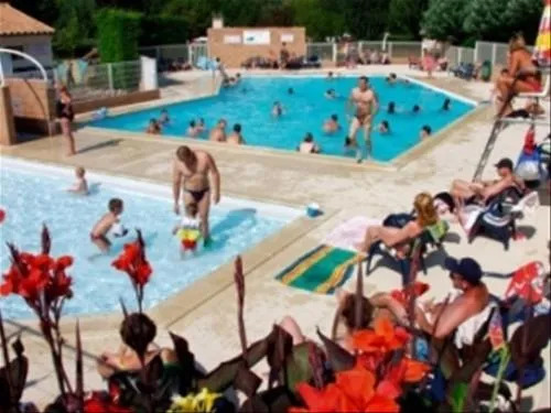 camping-val-vert-vaux-sur-mer-w5dyf
