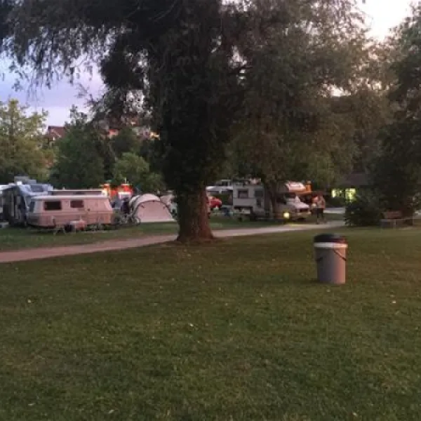 camping-erlach-erlach-c0brf
