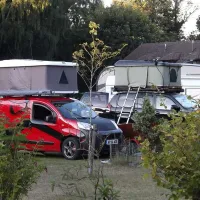 gate-house-wood-touring-park-sevenoaks-lpyny